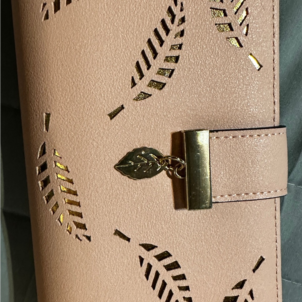 A Beautiful Wallet.